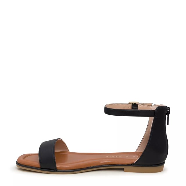 Kelly Katie Women s Nymie Wide Width Sandal in Black Size 7.5