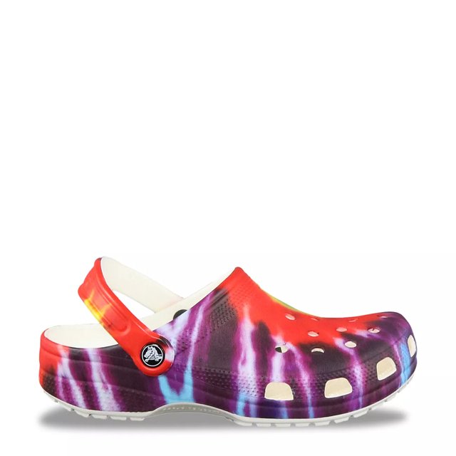 Tie dye shop crocs womens