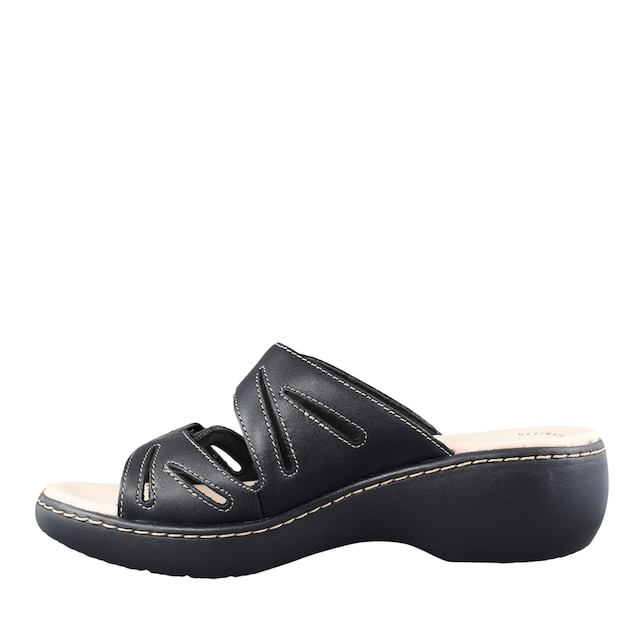 Clarks Delana Liri Wedge Sandal | The Shoe Company