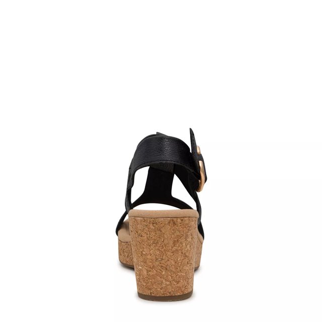 Clarks womens Giselle Style Wedge Sandal