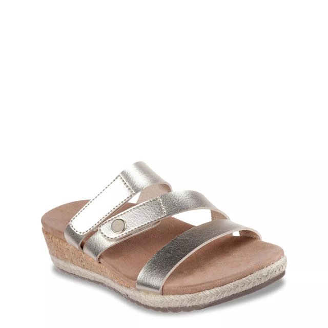 Skechers Women s Martha Stewart Breezie Shiny Luster Wedge Sandal