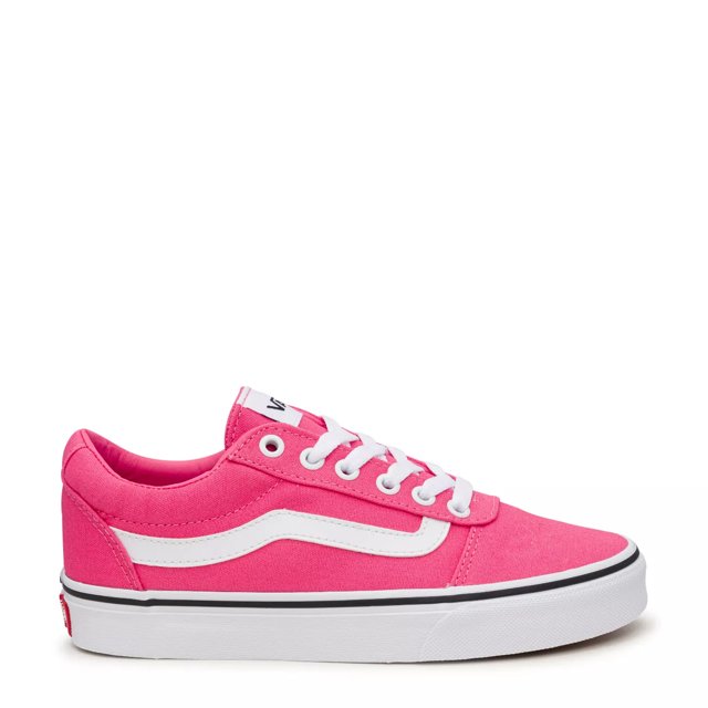 Vans Women s Ward Sneaker The Shoe Company