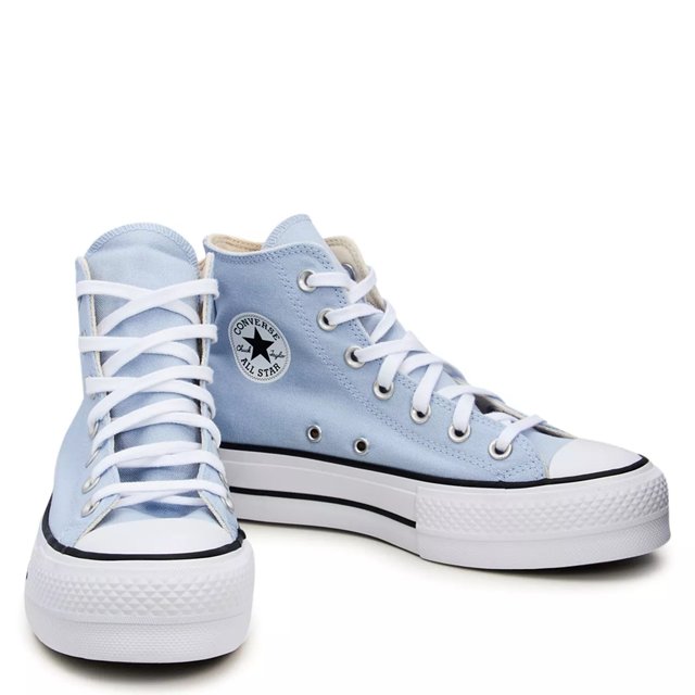 Converse Women s Chuck Taylor All Star Hi Lift Platform Sneaker in Cloudy Daze Black Size 10 Medium