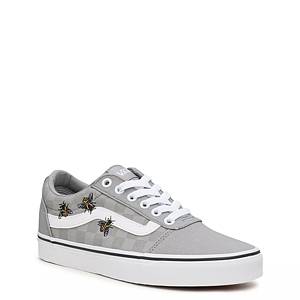 Buy vans deals shoes online canada