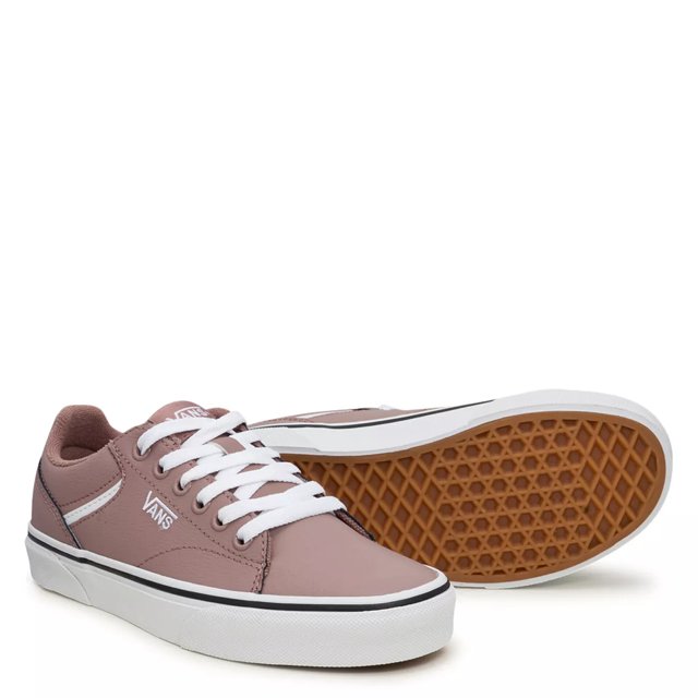 Vans Women s Seldan Sneaker The Shoe Company