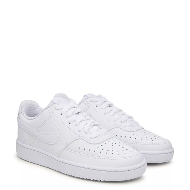 Nike court store
