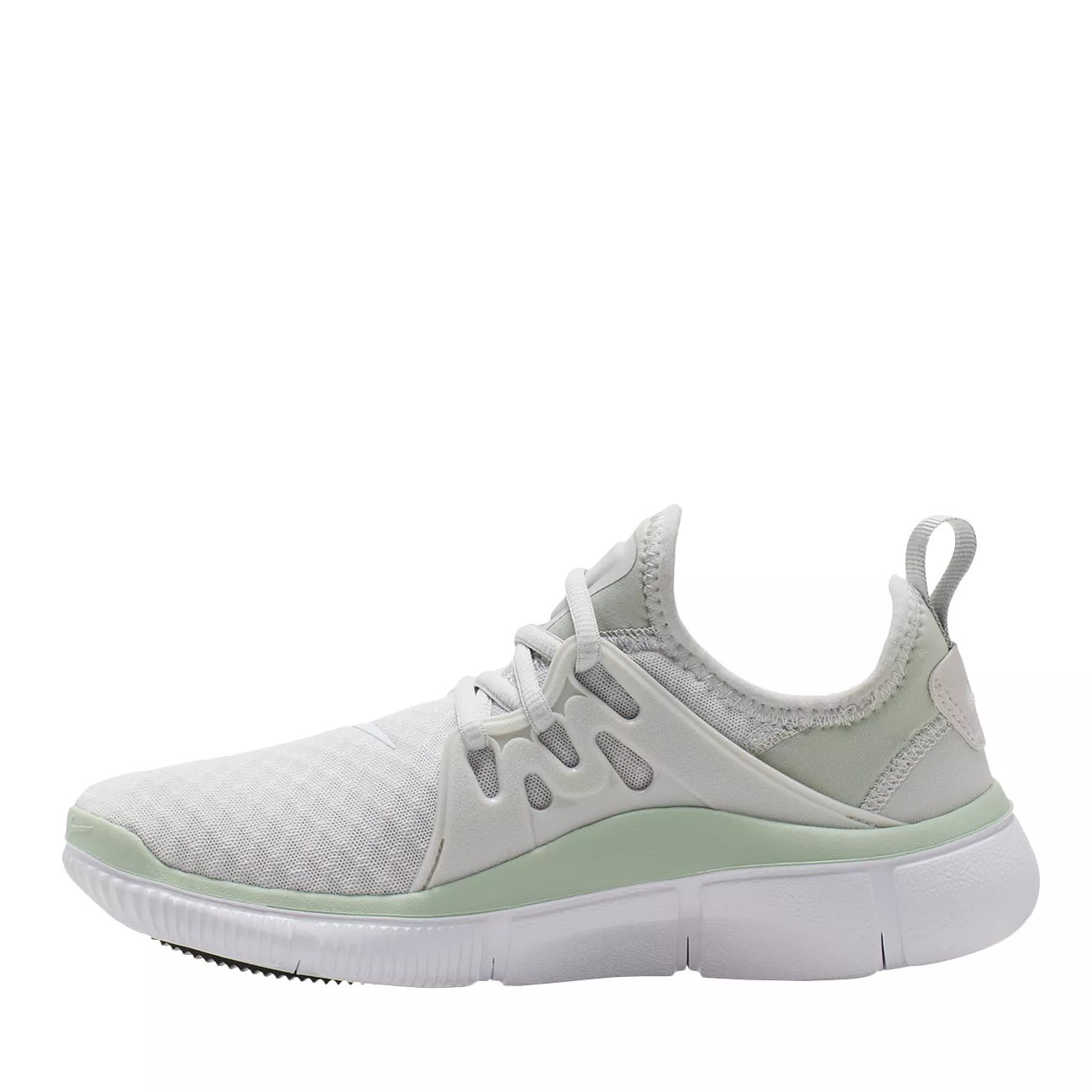 nike acalme women's stores