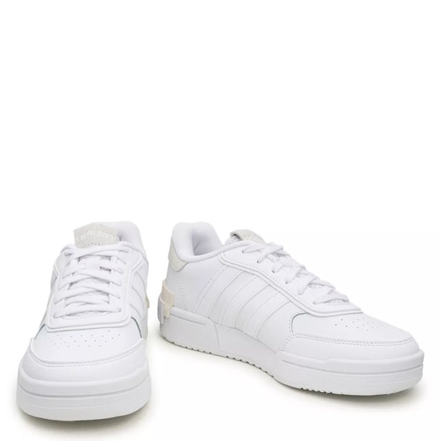 Adidas Women s Postmove SE Basketball Sneaker DSW Canada