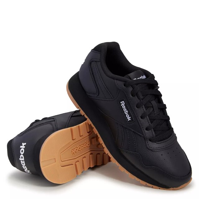 Reebok Women s Glide Sneaker in WhiteBlack Gum Leather Size 8 Medium
