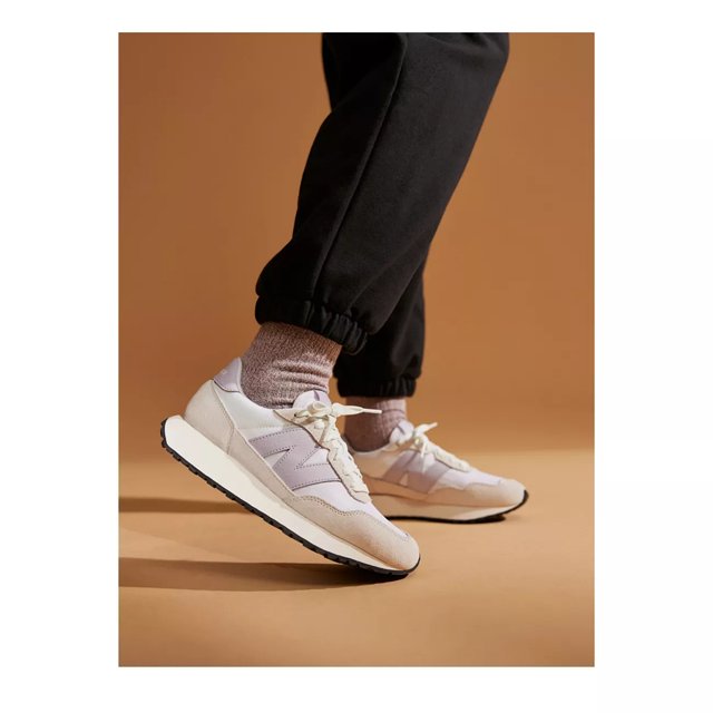 New Balance Women's 237 Sneaker | The Shoe Company