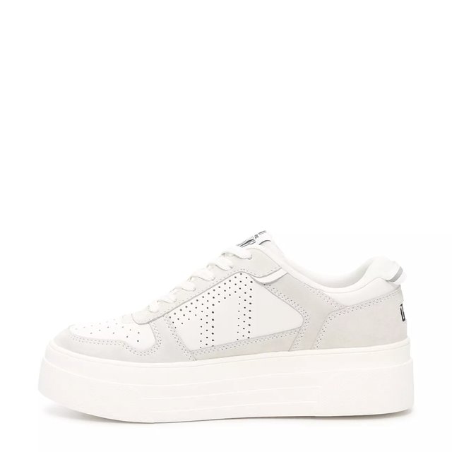 Le Tigre Women's Midtown Lo Sneaker | DSW Canada