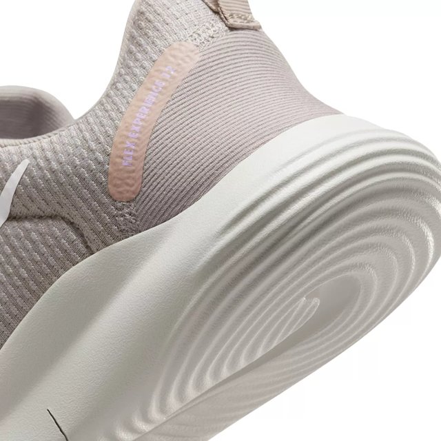 Nike running shoes flex experience discount