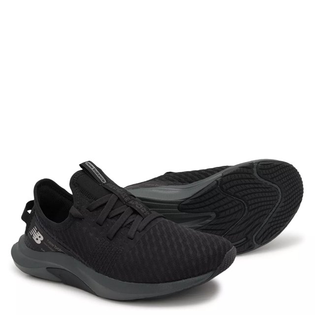 New Balance Women s DynaSoft Nergize Sport v2 Running Shoe