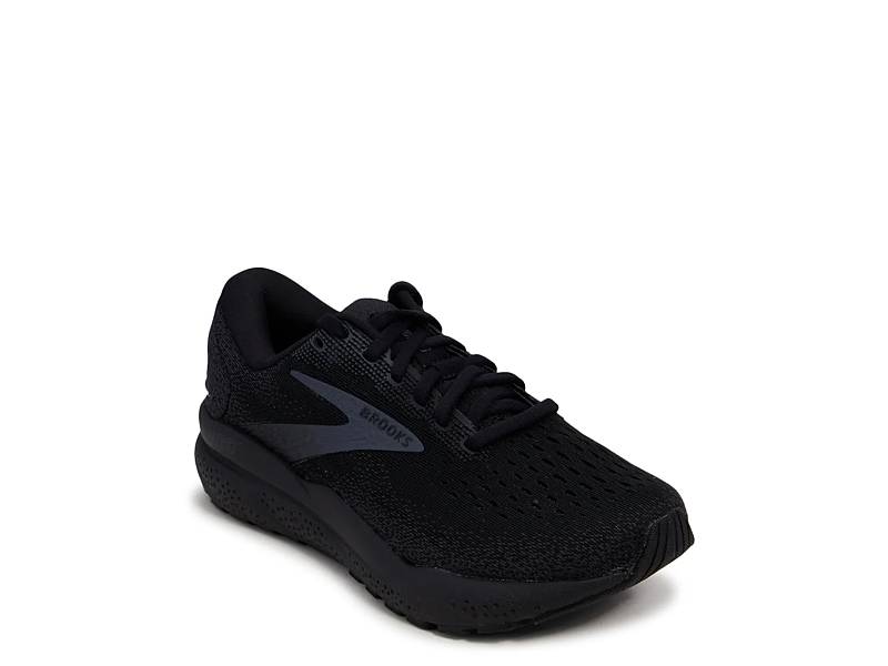 Shop Brooks Save DSW Canada