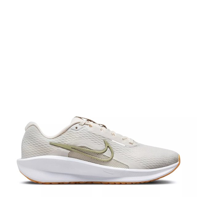Nike downshifter 8 size 5.5 top
