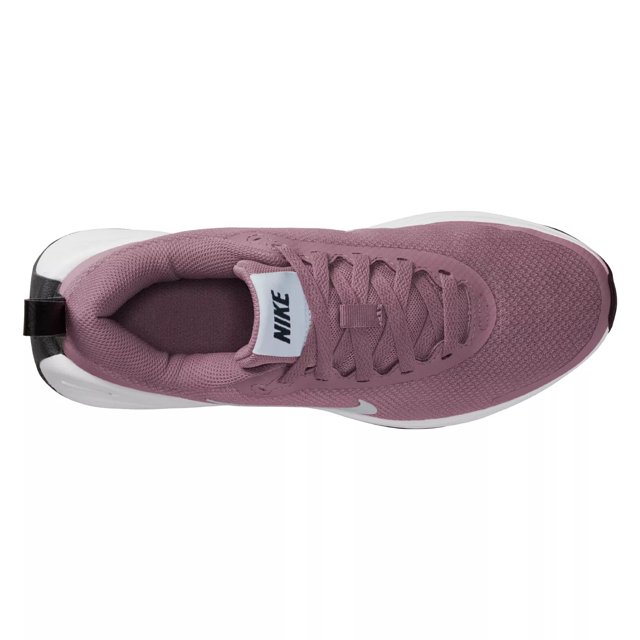 Nike revolution 3 vs 4 store