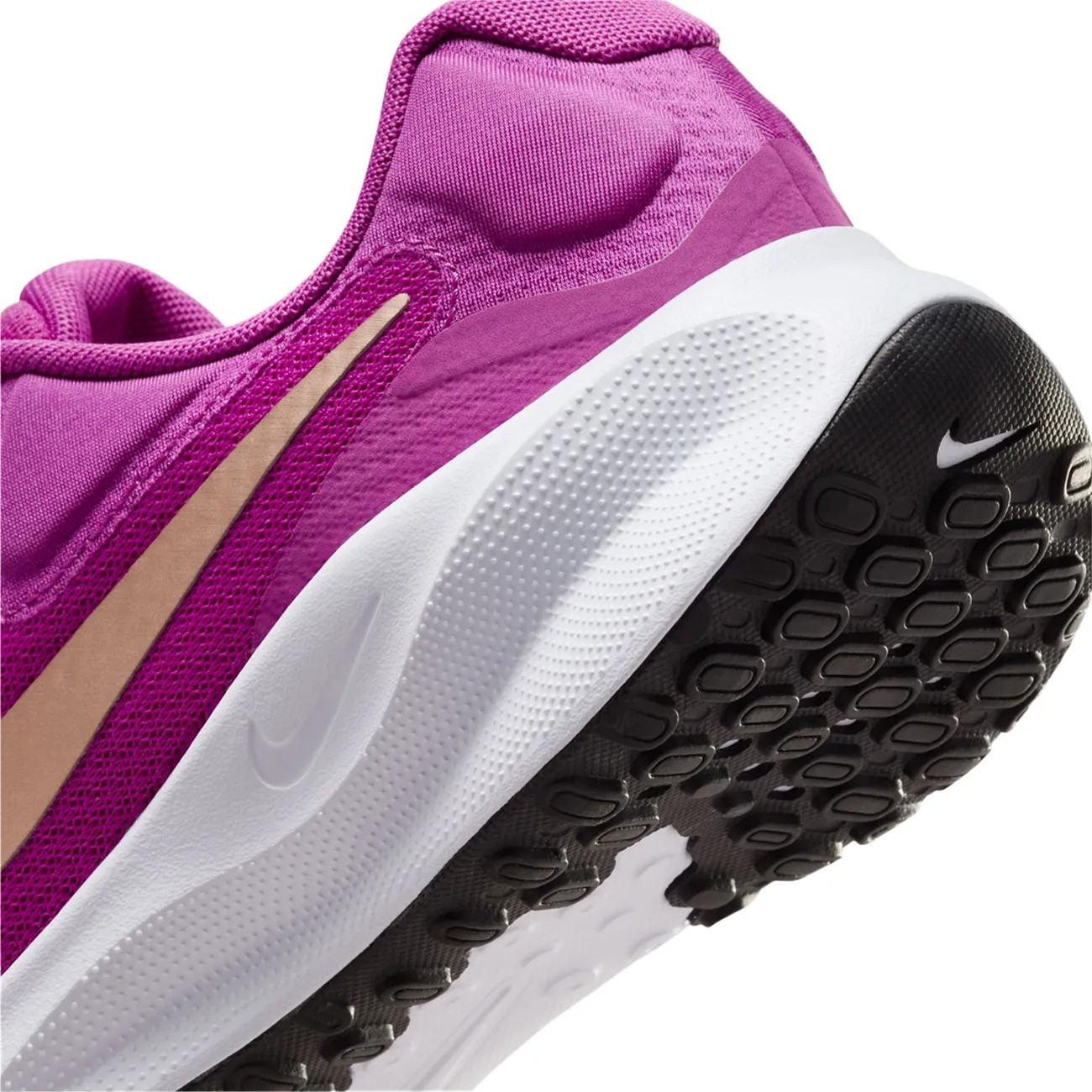 Women's Revolution 7 Running Shoe