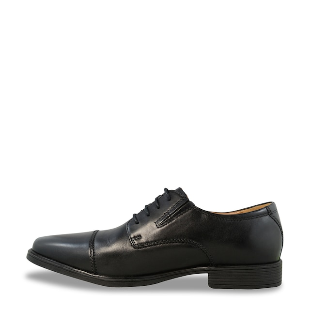 Clarks Men's Tilden Wide Width Oxford | Shoe Company