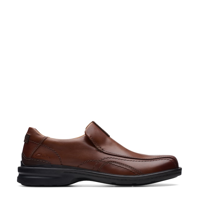 Clarks Men's Gessler Wide Width Loafer | The Shoe Company