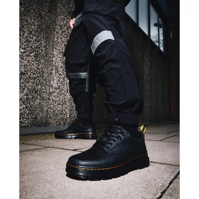 Doc martens unisex discount