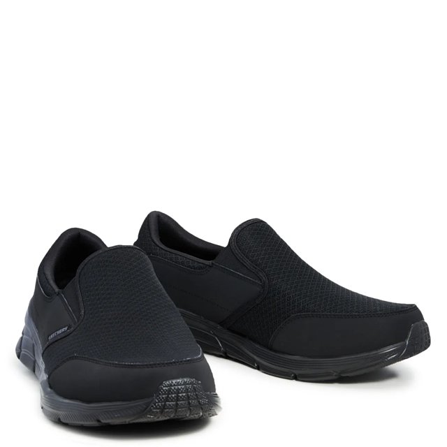 Skechers Men s Equalizer 4.0 Extra Wide Slip On Sneaker DSW Canada