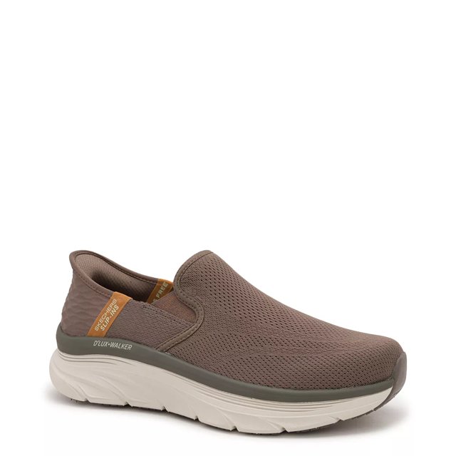 Mens extra wide slip best sale on skechers
