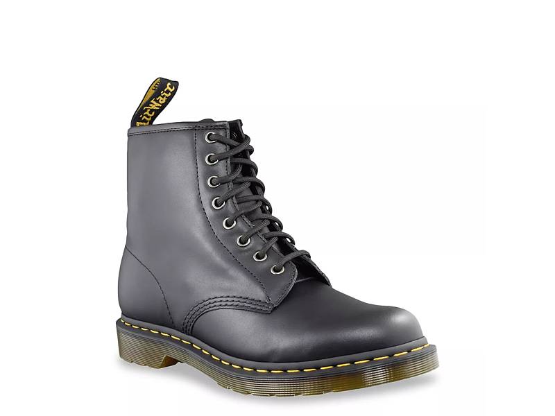 Shop Dr. Martens Save DSW Canada