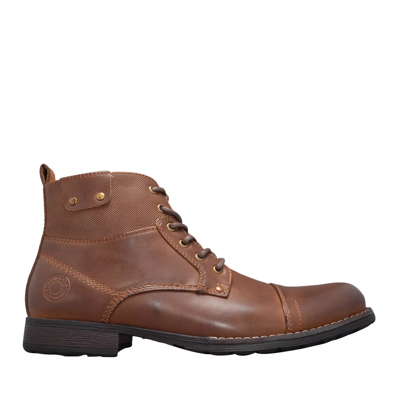 b 52 lug ankle boot