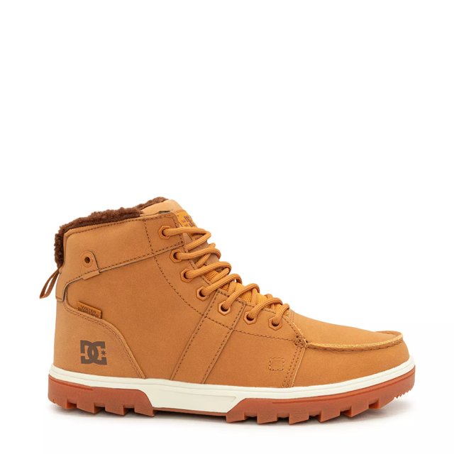 Dc woodland boots womens hotsell