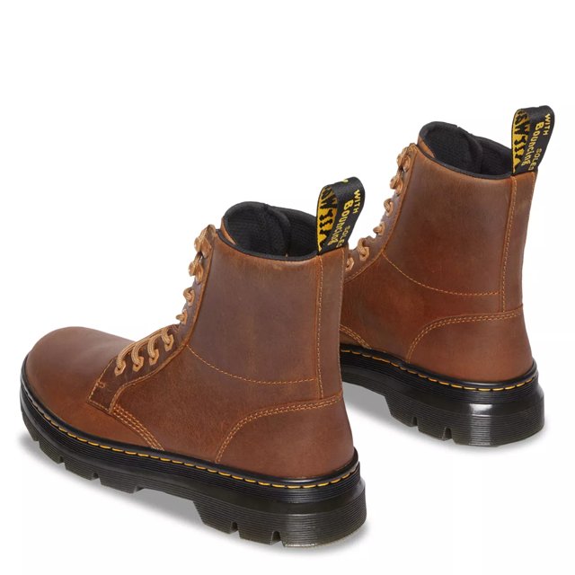 Dr. Martens Men s Combs Pull Up Boot