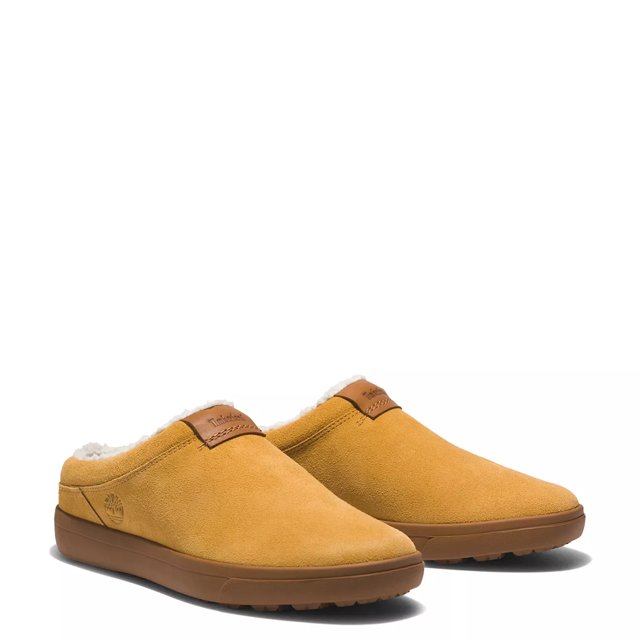 Timberland store plush slippers