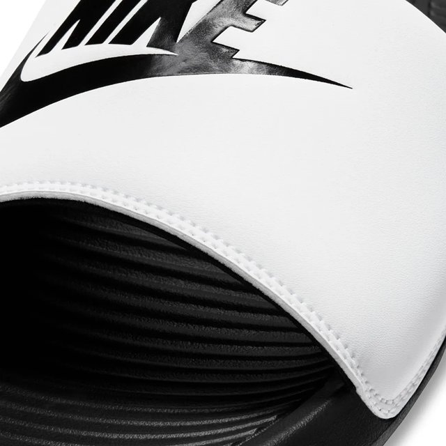 Nike Men s Victori One Slide The Shoe Company