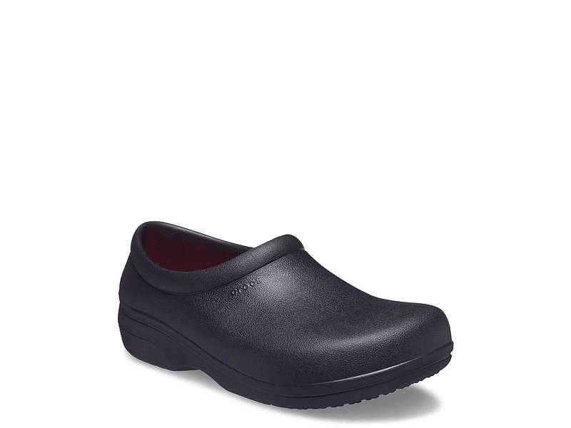 Crocs Clogs: Shop Online & Save | The Shoe Co.