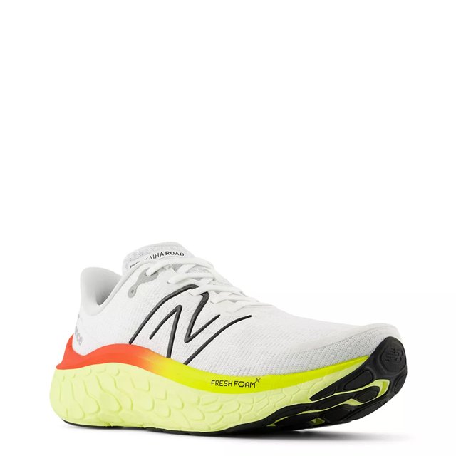 New Balance Men s Kaiha Running Shoe in White Size 10 Medium