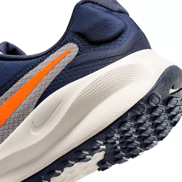 Nike revolution 36 on sale