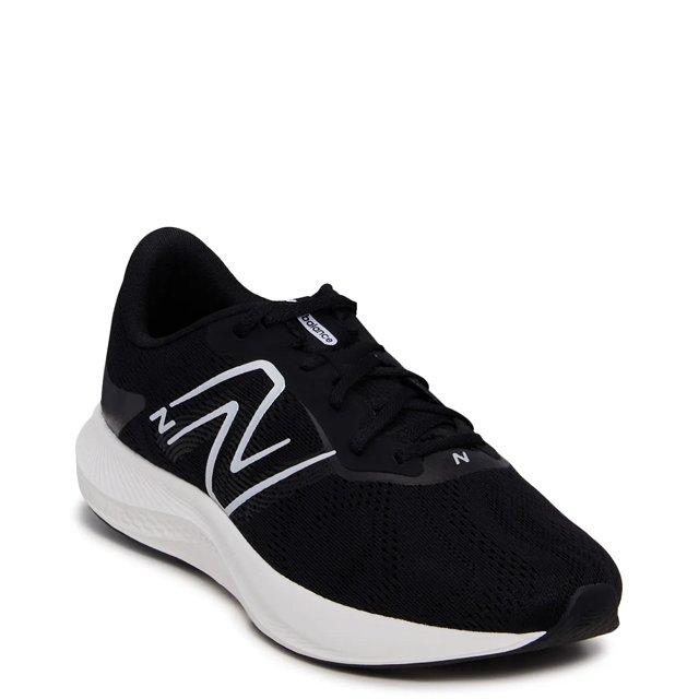 New Balance Men s Pro Run V2 Wide Width Running Shoe The Shoe Company