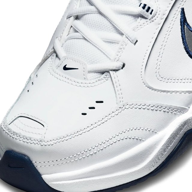 Nike sportswear air monarch iv deals