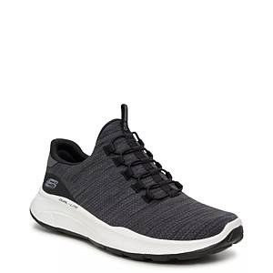 Mens skechers narrow store width