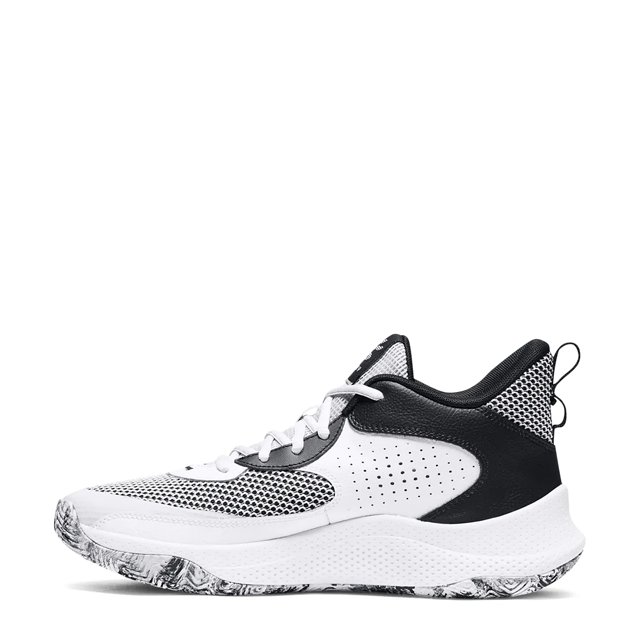 Basketball shoes below 1500 cheap