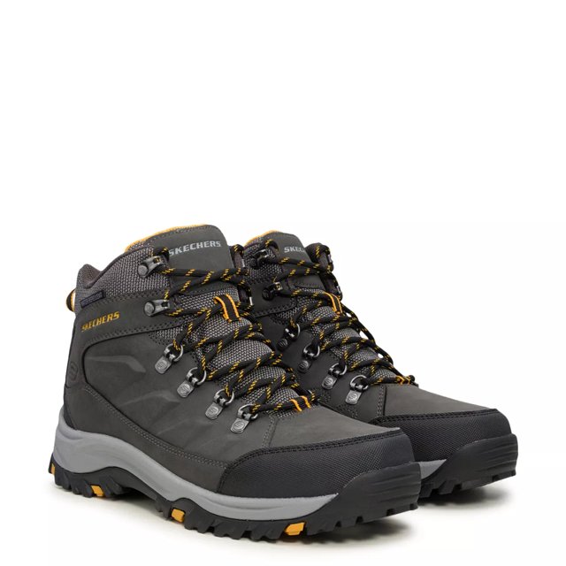 Skechers Men s Relement Daggett Relaxed Fit Hiking Boot