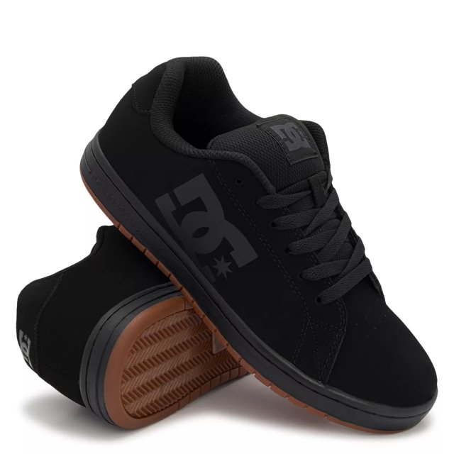 DC Men s Gaveler Skate Sneaker