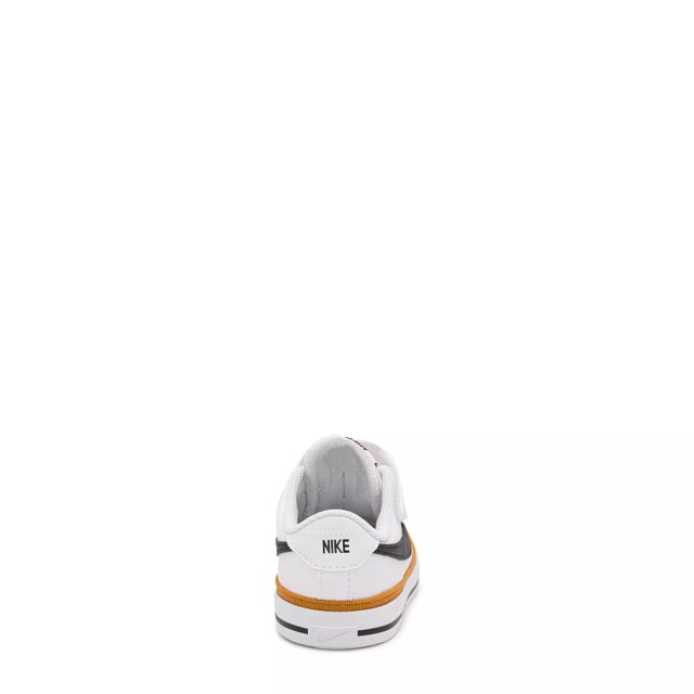 Nike boys slip on top