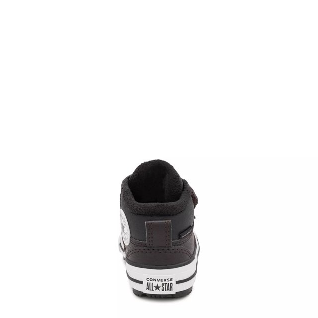 Toddler boy chuck hotsell taylors