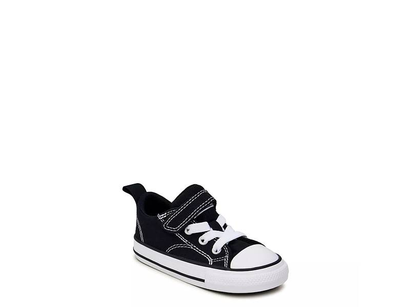 Toddlers converse trainers sales