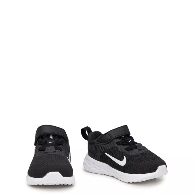 Nike hotsell revolution boy