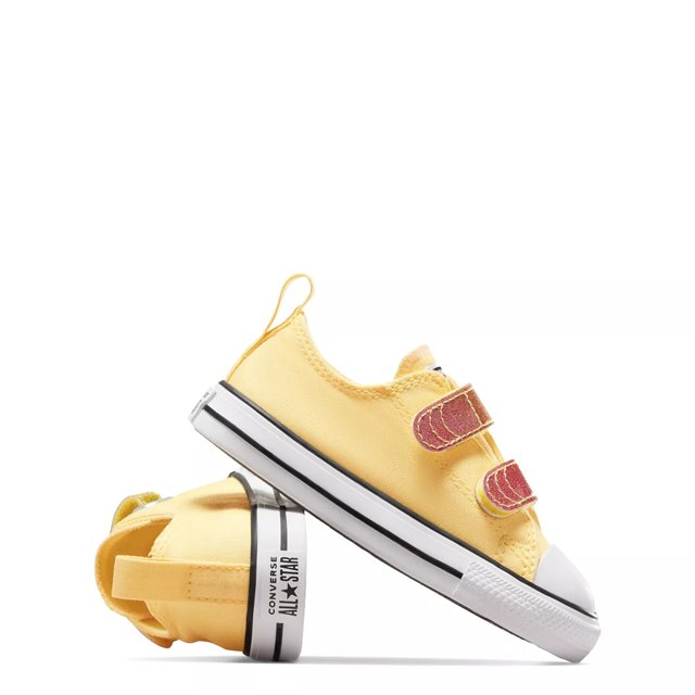 Yellow converse toddler size 8 cheap
