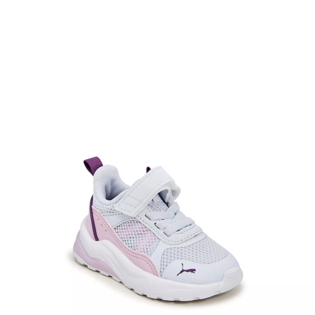 Girls puma sneakers 2025