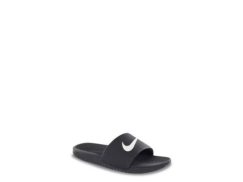 Nike sandals wide deals