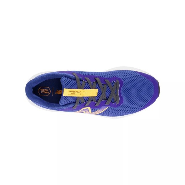 Boys new balance deals wide sneakers