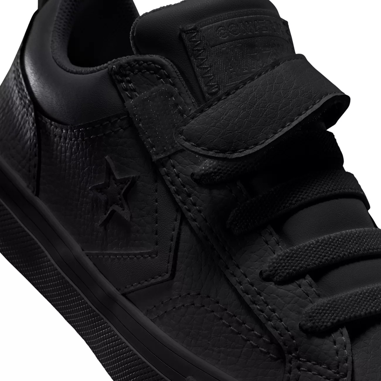 Youth Boys' Pro Blaze Low Sneaker